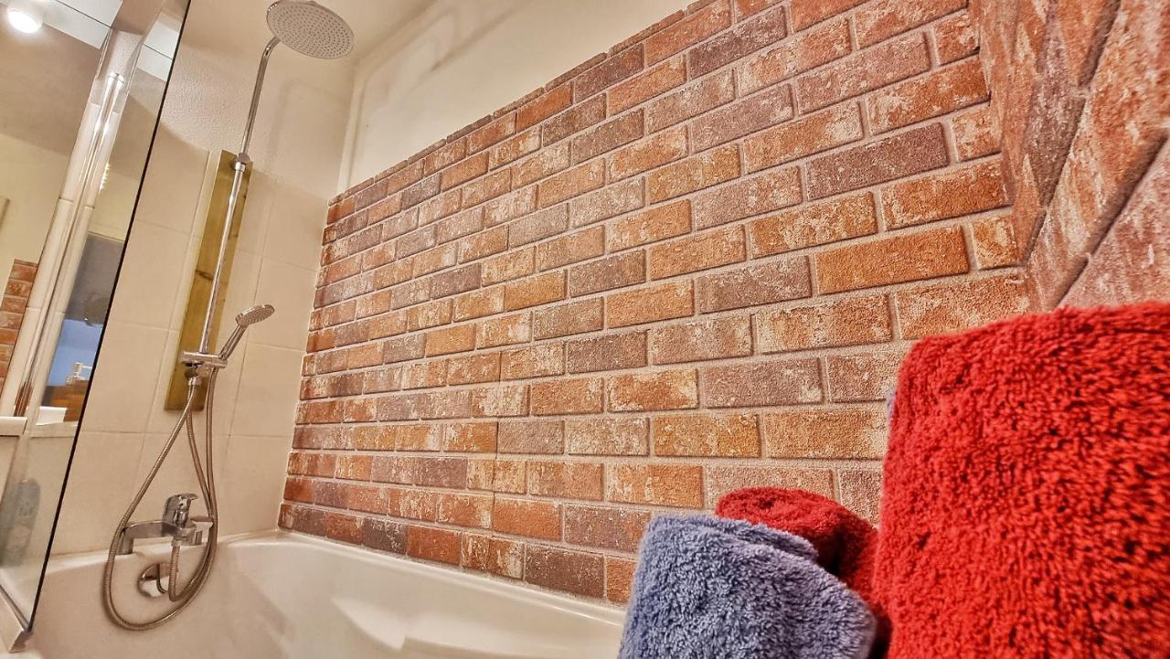 Le Stan - Centre - Parking - Exterieur - Fibre - Relax Bnb Colmar Eksteriør bilde