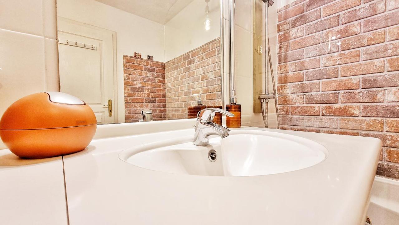 Le Stan - Centre - Parking - Exterieur - Fibre - Relax Bnb Colmar Eksteriør bilde
